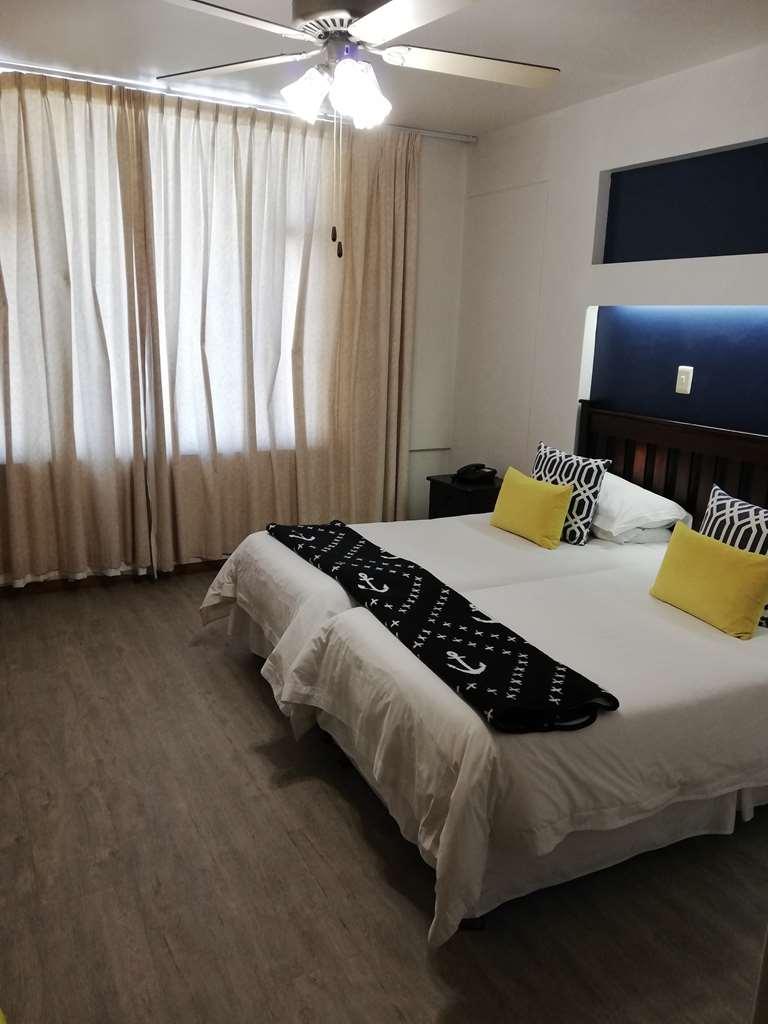 Hoedjiesbaai Hotel Saldanha Bay Room photo